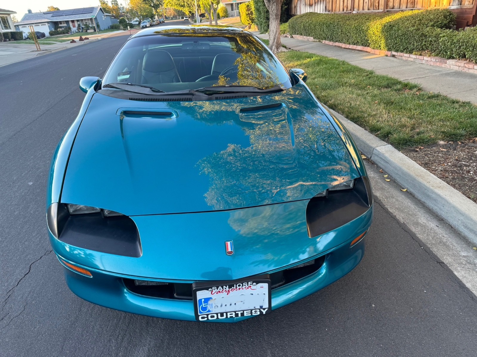 Chevrolet-Camaro-1995-Coupe-5