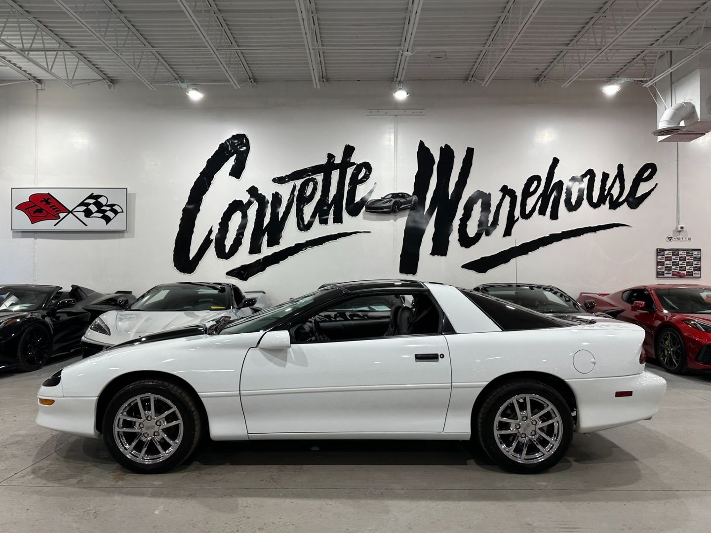 Chevrolet-Camaro-1995-Hatchback-1