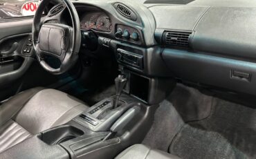 Chevrolet-Camaro-1995-Hatchback-12