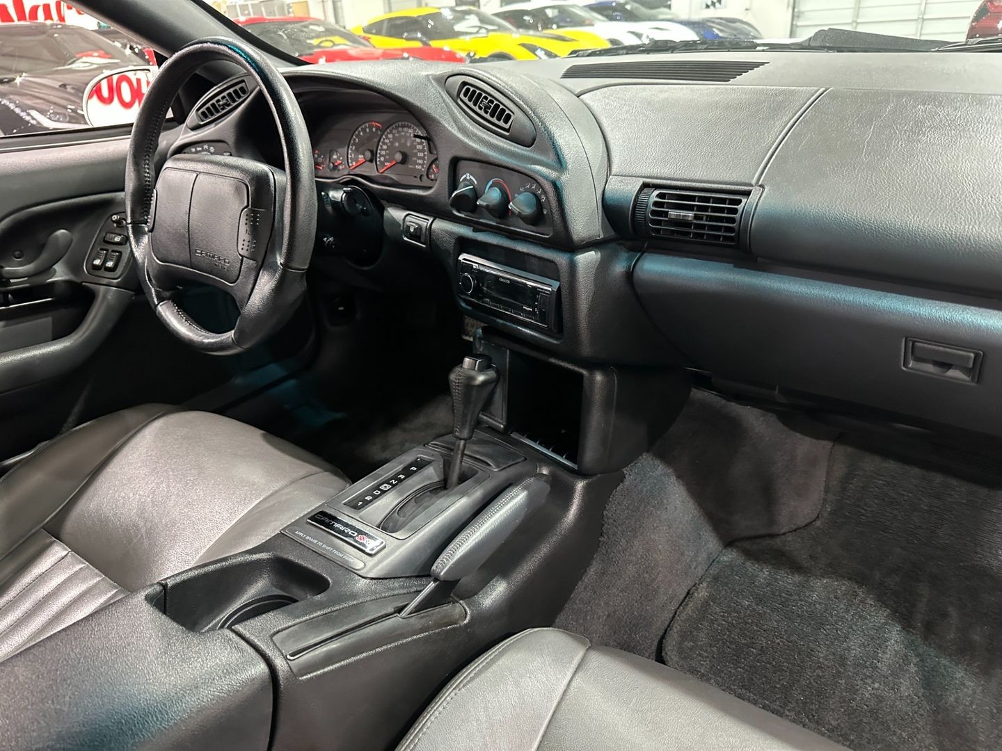 Chevrolet-Camaro-1995-Hatchback-12