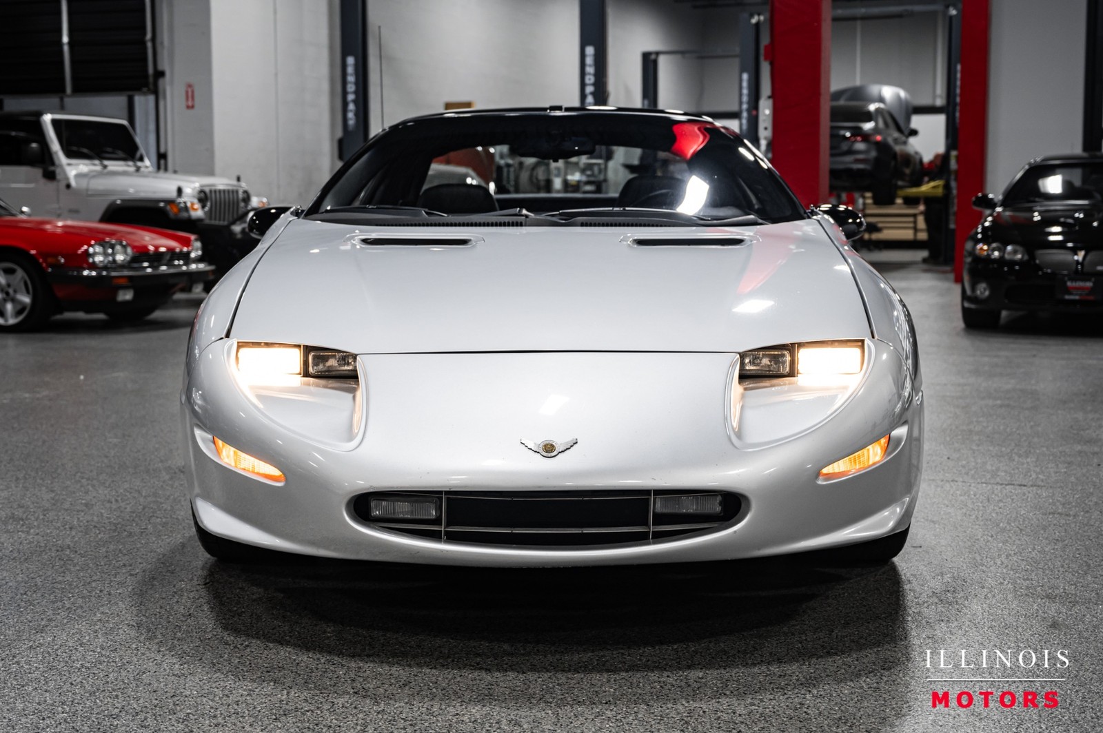 Chevrolet-Camaro-1995-Hatchback-7
