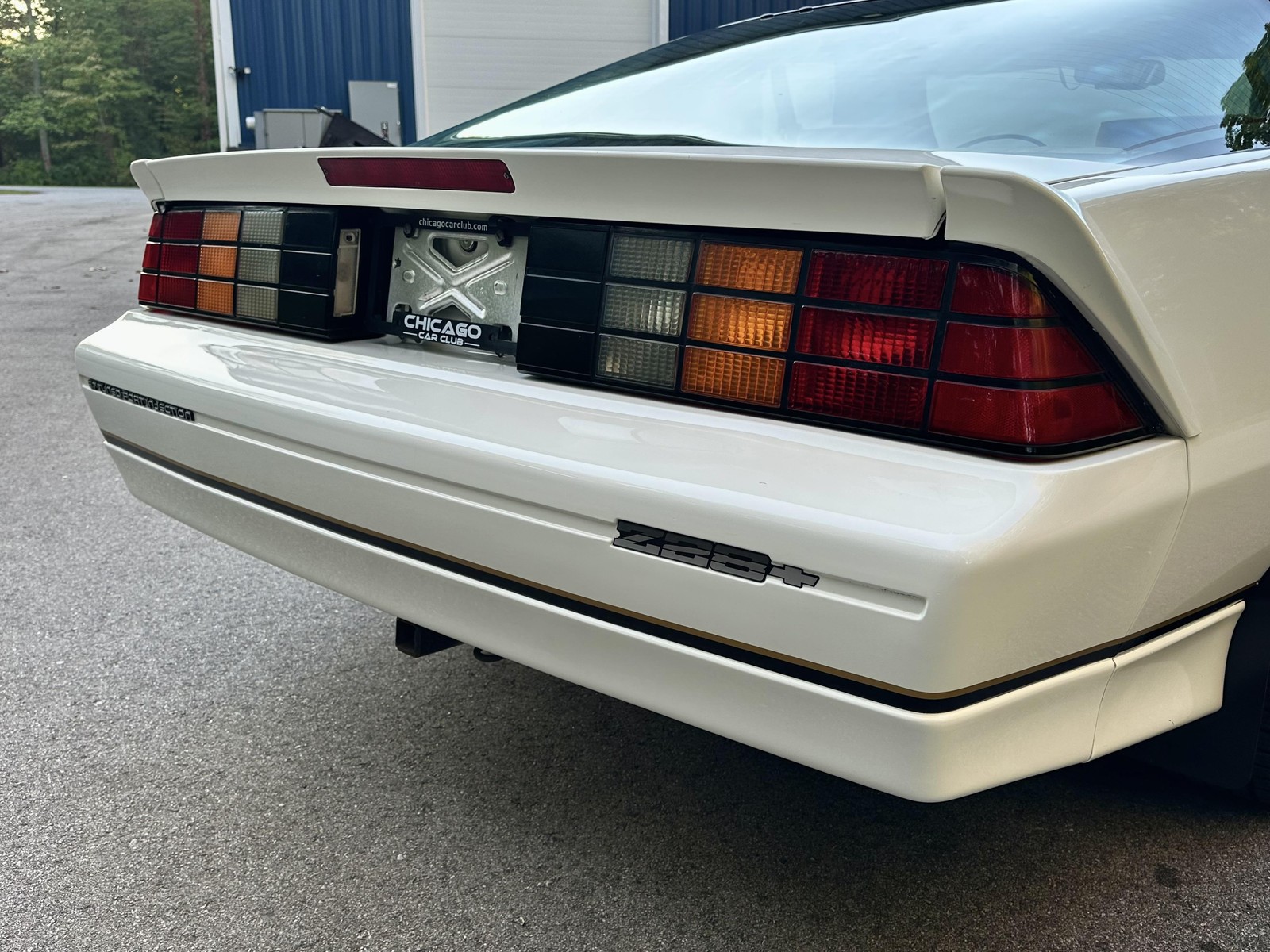 Chevrolet-Camaro-Z28-IROC-Z-1987-59k-Miles-Clean-Carfax-10