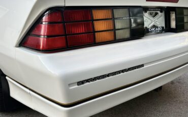 Chevrolet-Camaro-Z28-IROC-Z-1987-59k-Miles-Clean-Carfax-11
