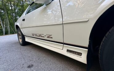 Chevrolet-Camaro-Z28-IROC-Z-1987-59k-Miles-Clean-Carfax-15