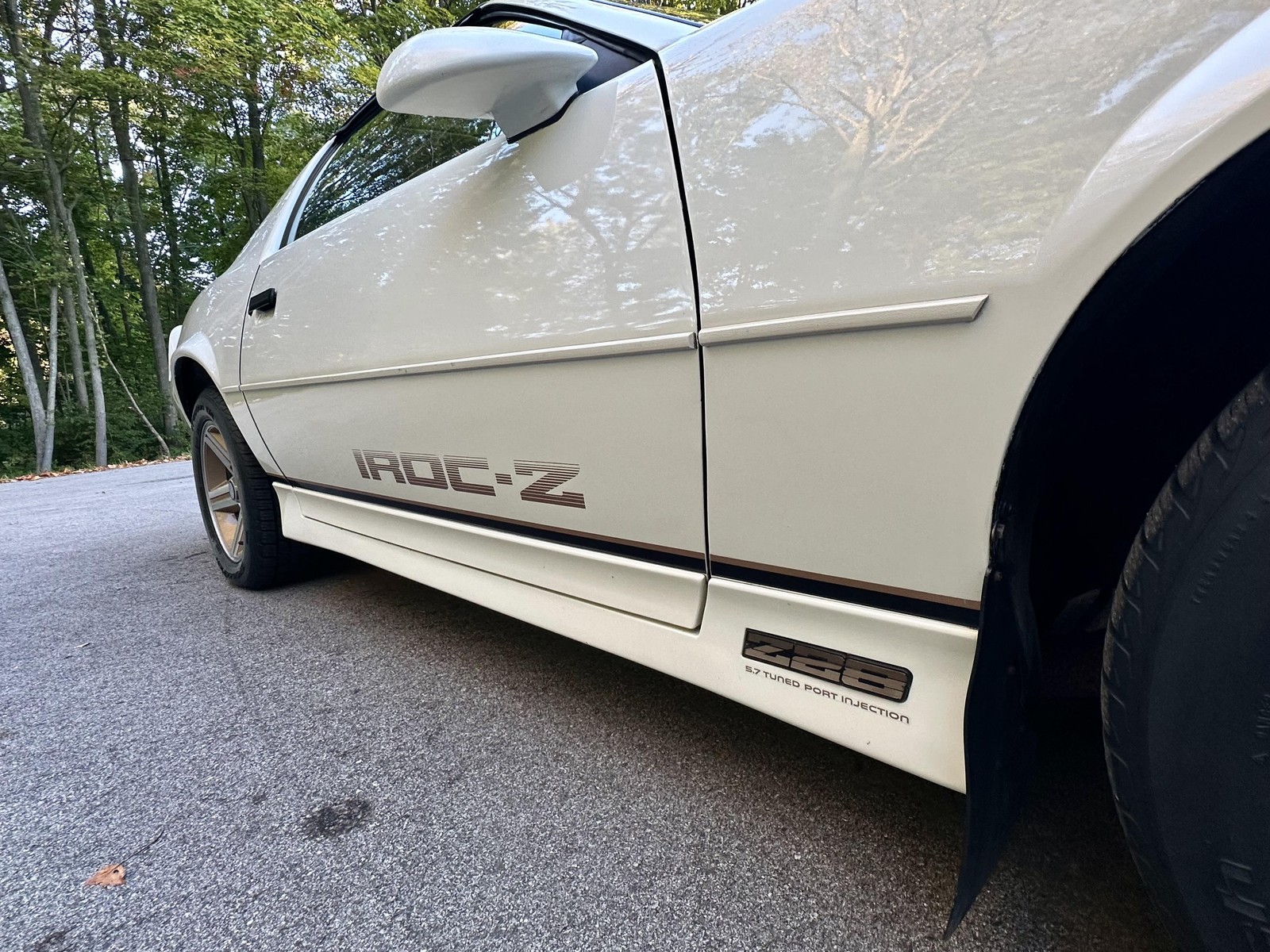 Chevrolet-Camaro-Z28-IROC-Z-1987-59k-Miles-Clean-Carfax-15