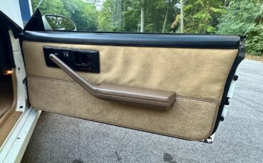Chevrolet-Camaro-Z28-IROC-Z-1987-59k-Miles-Clean-Carfax-26