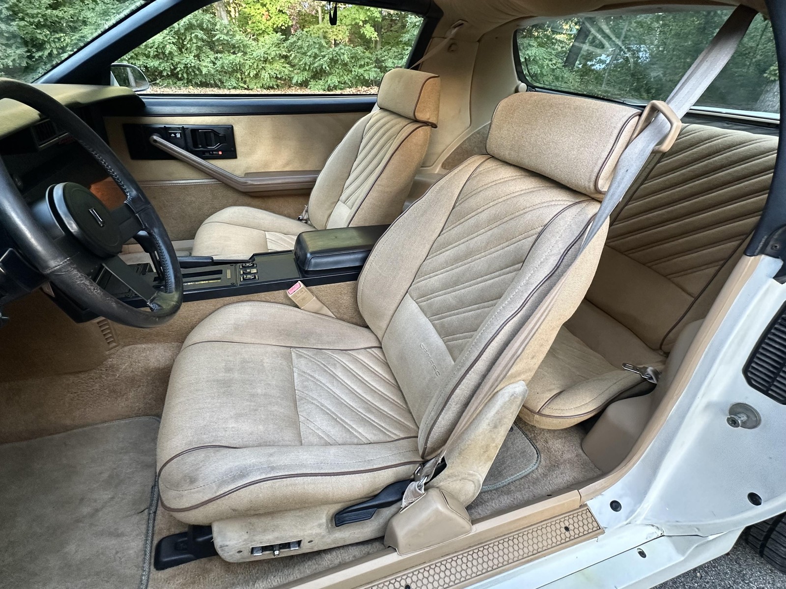 Chevrolet-Camaro-Z28-IROC-Z-1987-59k-Miles-Clean-Carfax-37