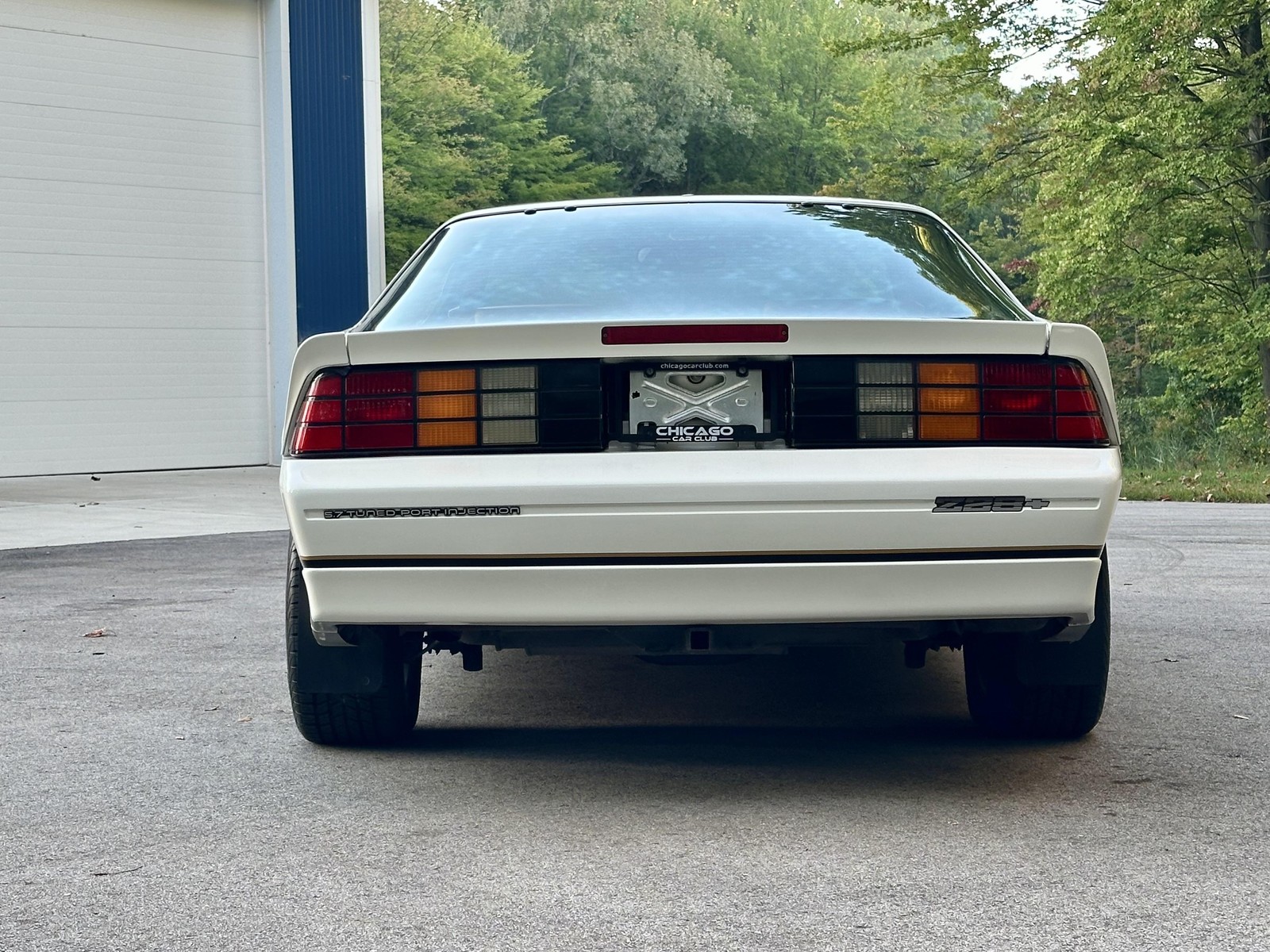 Chevrolet-Camaro-Z28-IROC-Z-1987-59k-Miles-Clean-Carfax-9