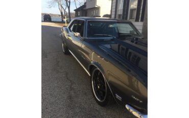 Chevrolet-Camaro-rs-1968-Charcoal-Grey-Black-23