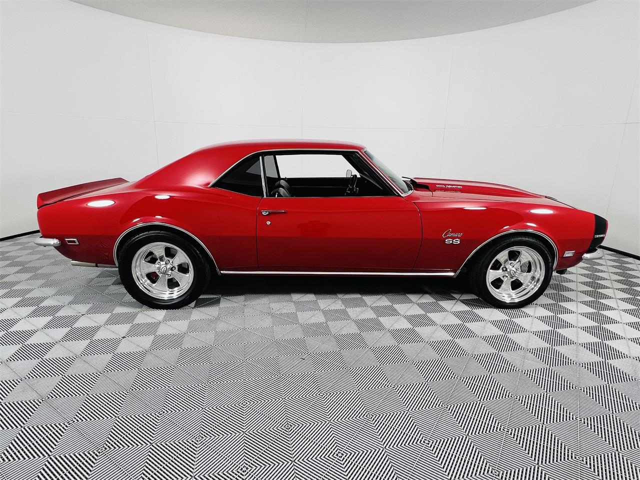 Chevrolet-Camaro-ss-1968-Red-Black-1