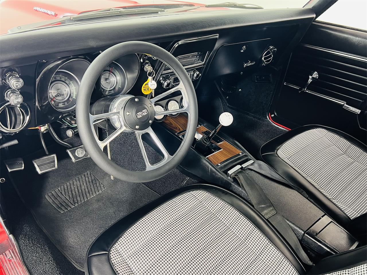 Chevrolet-Camaro-ss-1968-Red-Black-8