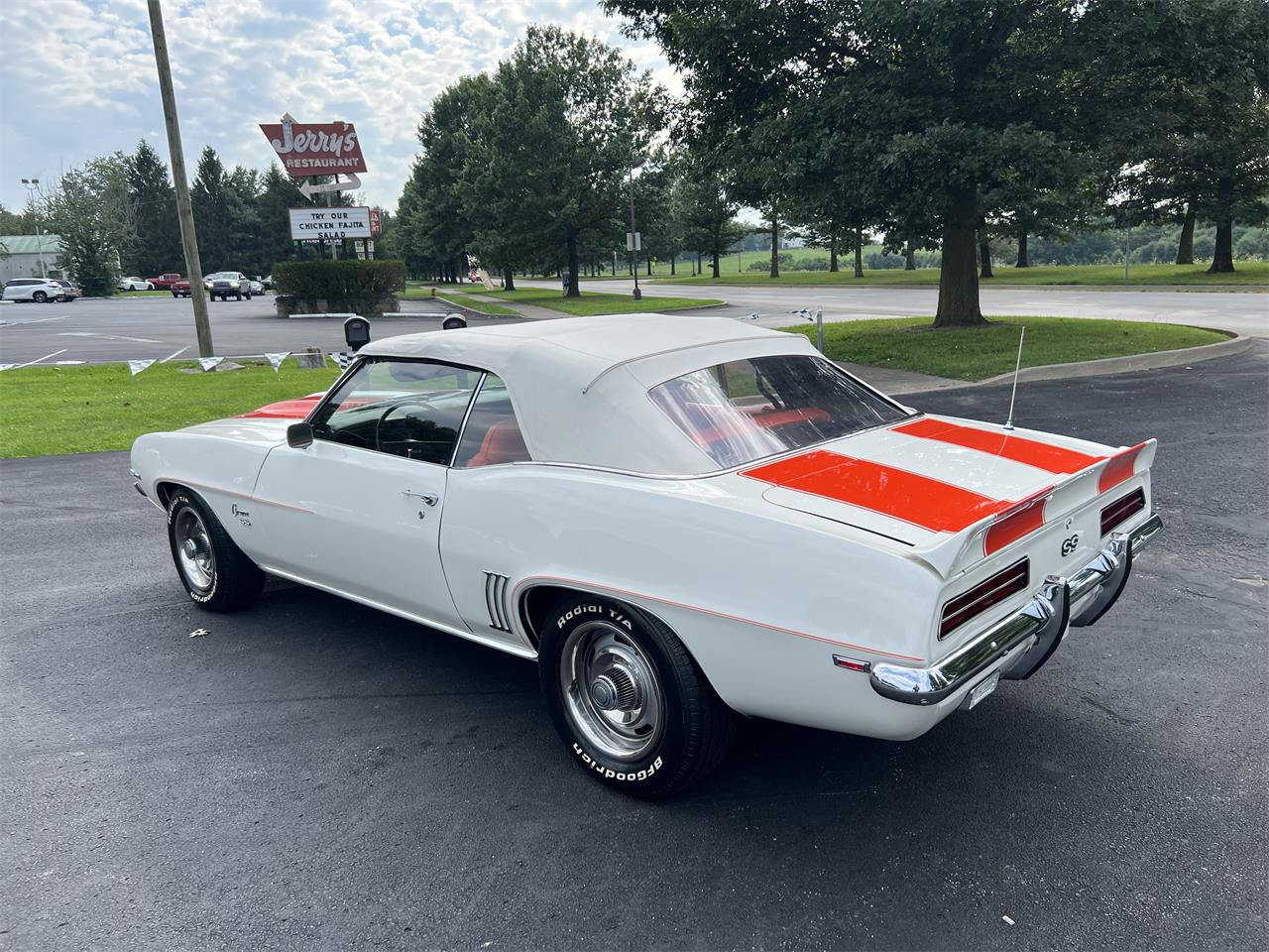 Chevrolet-Camaro-ss-z28-1969-White-Red-17
