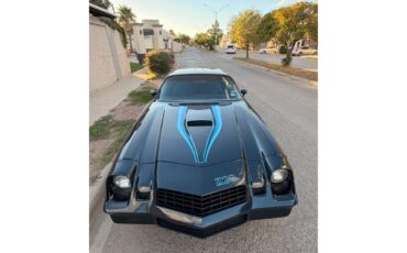 Chevrolet-Camaro-z28-1979-Metallic-Blue-Black-11