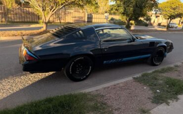 Chevrolet-Camaro-z28-1979-Metallic-Blue-Black-16