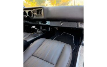 Chevrolet-Camaro-z28-1979-Metallic-Blue-Black-51