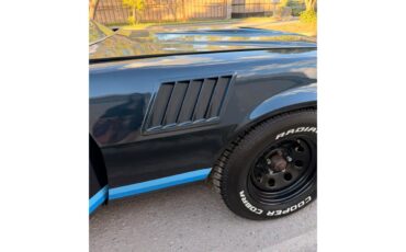 Chevrolet-Camaro-z28-1979-Metallic-Blue-Black-52