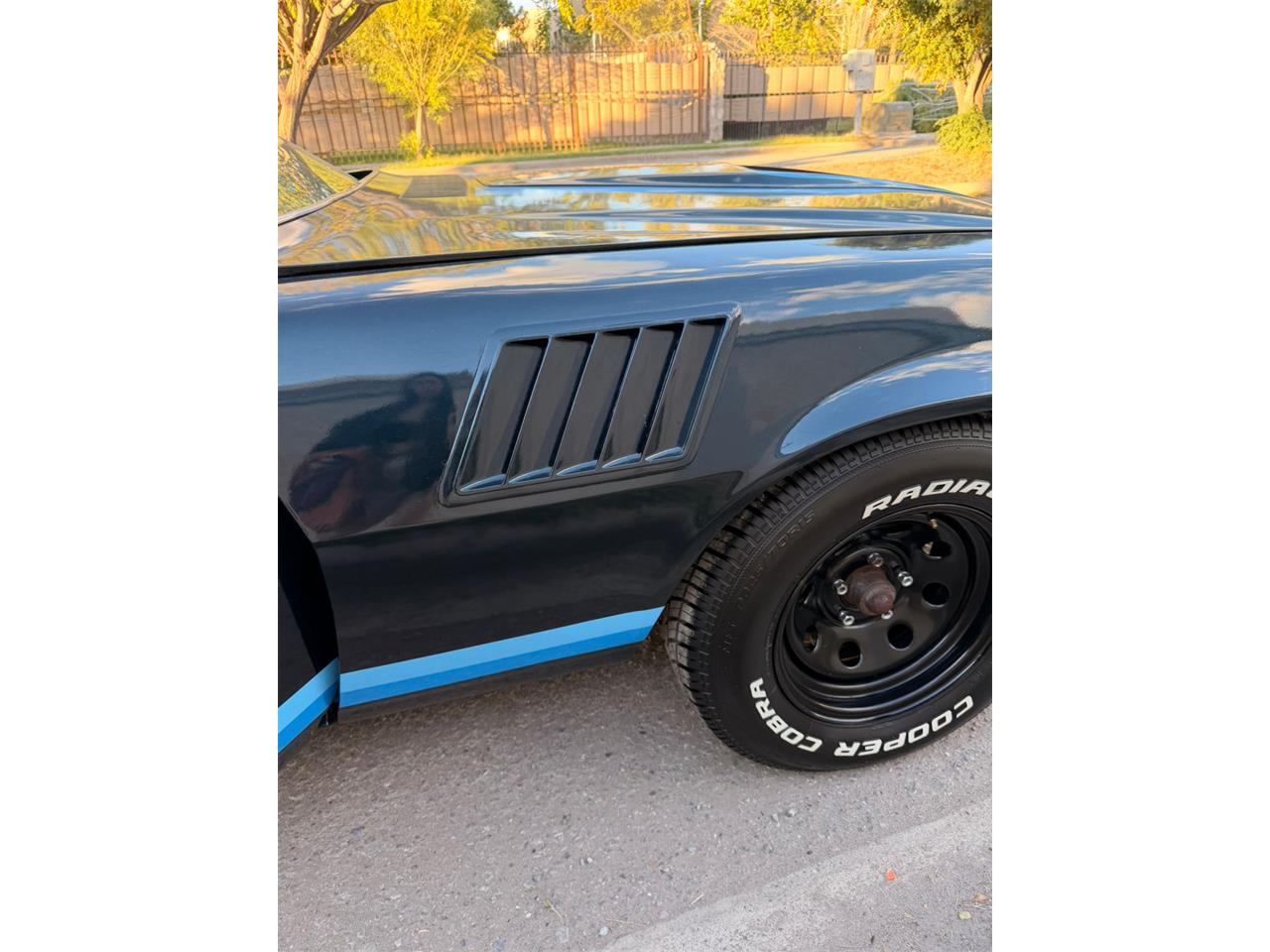 Chevrolet-Camaro-z28-1979-Metallic-Blue-Black-52