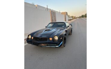 Chevrolet-Camaro-z28-1979-Metallic-Blue-Black-7