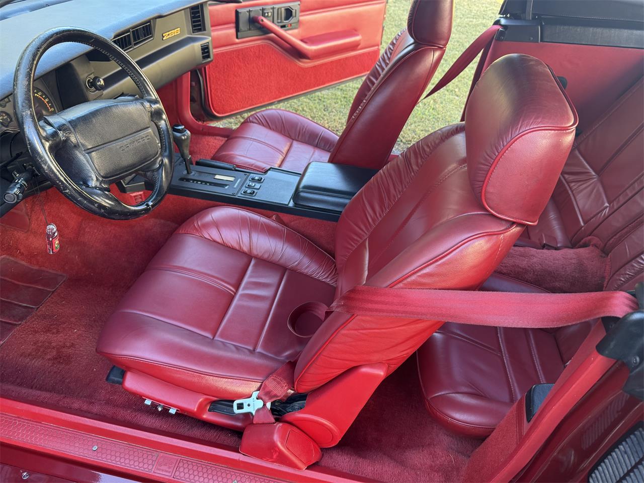 Chevrolet-Camaro-z28-1991-Dark-Red-Metallic-Red-custom-Leather-1