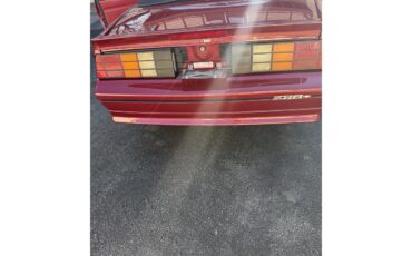 Chevrolet-Camaro-z28-1991-Dark-Red-Metallic-Red-custom-Leather-11