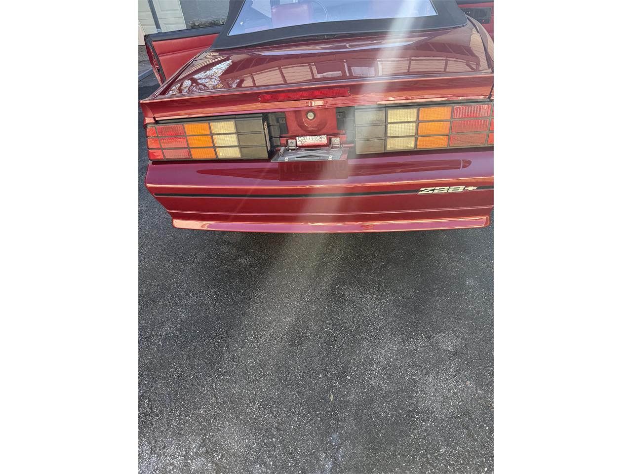 Chevrolet-Camaro-z28-1991-Dark-Red-Metallic-Red-custom-Leather-11