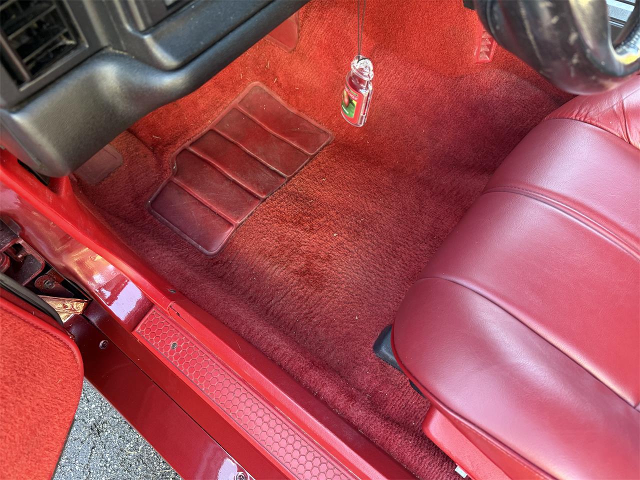 Chevrolet-Camaro-z28-1991-Dark-Red-Metallic-Red-custom-Leather-16