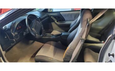 Chevrolet-Camaro-z28-1994-Arctic-white-Medium-graycharcoal-17