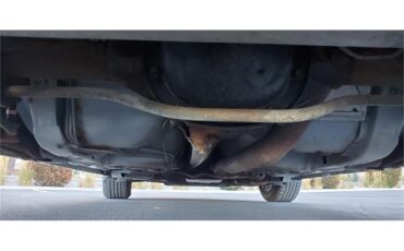 Chevrolet-Camaro-z28-1994-Arctic-white-Medium-graycharcoal-35