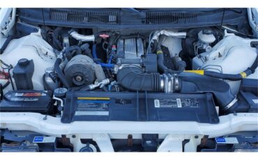 Chevrolet-Camaro-z28-1994-Arctic-white-Medium-graycharcoal-43