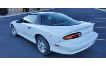 Chevrolet-Camaro-z28-1994-Arctic-white-Medium-graycharcoal-47