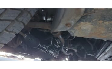 Chevrolet-Camaro-z28-1994-Arctic-white-Medium-graycharcoal-56