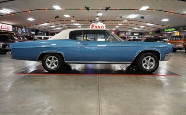 Chevrolet-Caprice-1966-Coupe-23