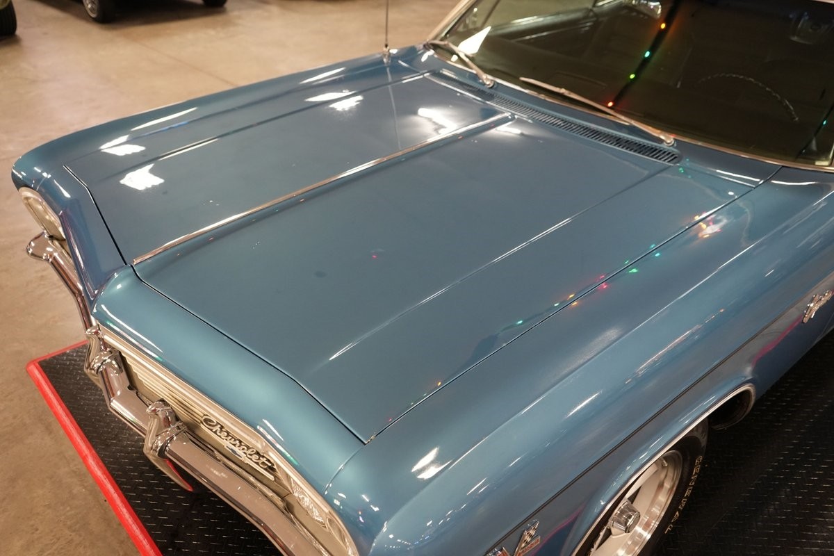 Chevrolet-Caprice-1966-Coupe-31
