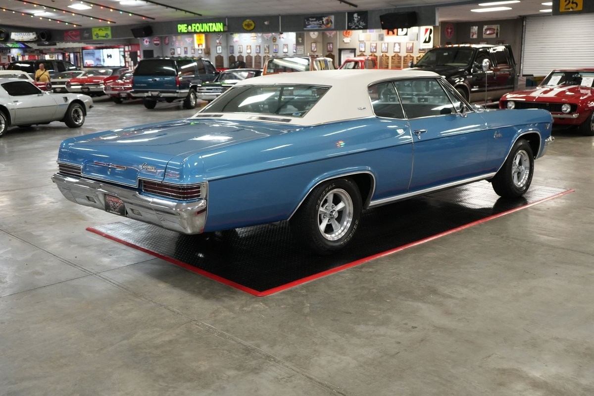 Chevrolet-Caprice-1966-Coupe-5