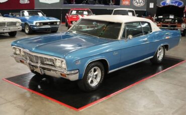 Chevrolet-Caprice-1966-Coupe-9