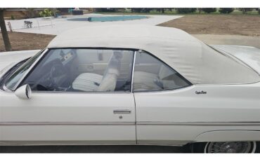 Chevrolet-Caprice-1975-White-White-13