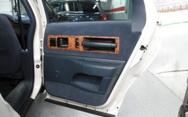 Chevrolet-Caprice-1993-23