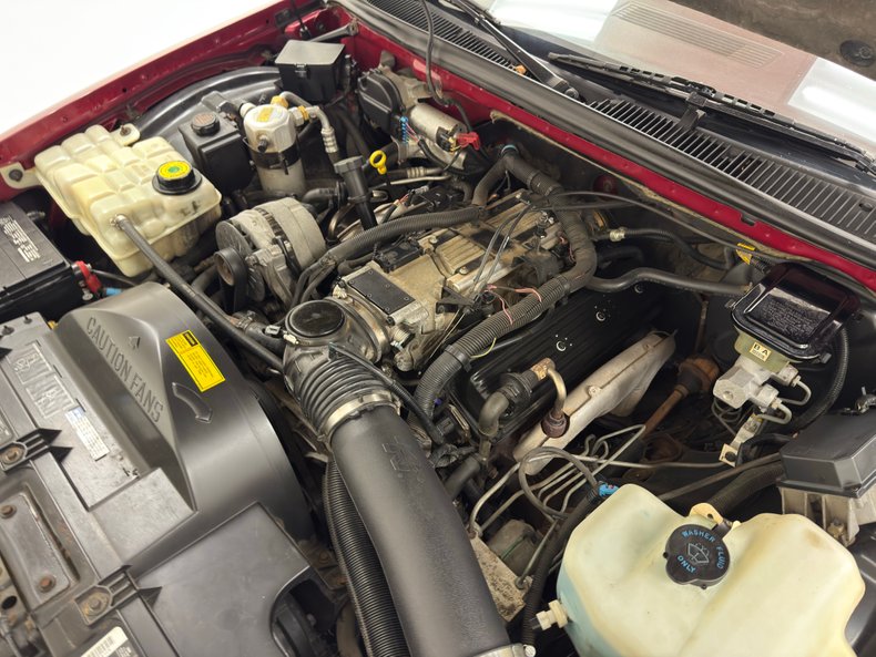 Chevrolet-Caprice-1995-Medium-Garnet-Red-Dark-Pewter-13