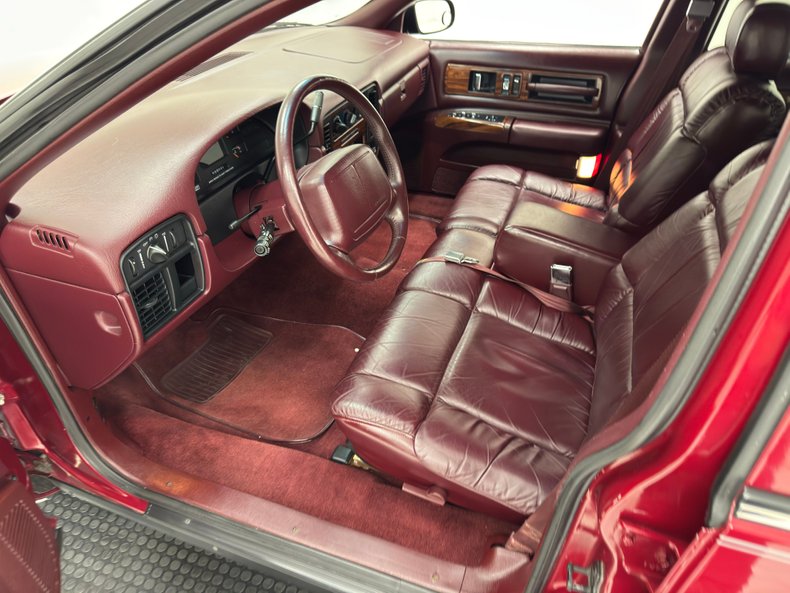 Chevrolet-Caprice-1995-Medium-Garnet-Red-Dark-Pewter-26