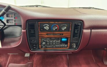 Chevrolet-Caprice-1995-Medium-Garnet-Red-Dark-Pewter-32