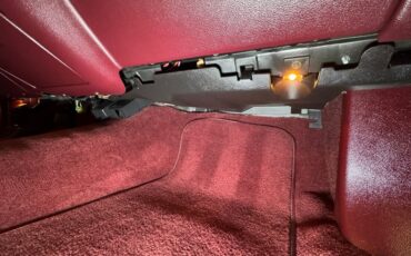 Chevrolet-Caprice-1995-Medium-Garnet-Red-Dark-Pewter-35