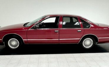 Chevrolet-Caprice-1995-Medium-Garnet-Red-Dark-Pewter-36
