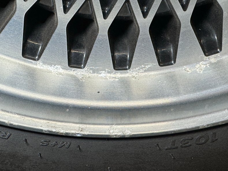 Chevrolet-Caprice-1995-Medium-Garnet-Red-Dark-Pewter-40