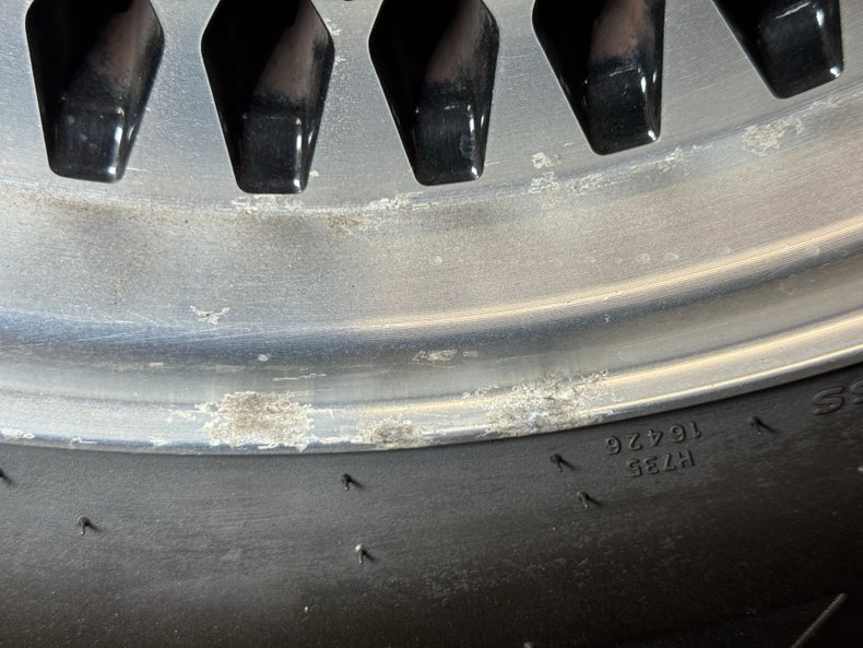 Chevrolet-Caprice-1995-Medium-Garnet-Red-Dark-Pewter-43