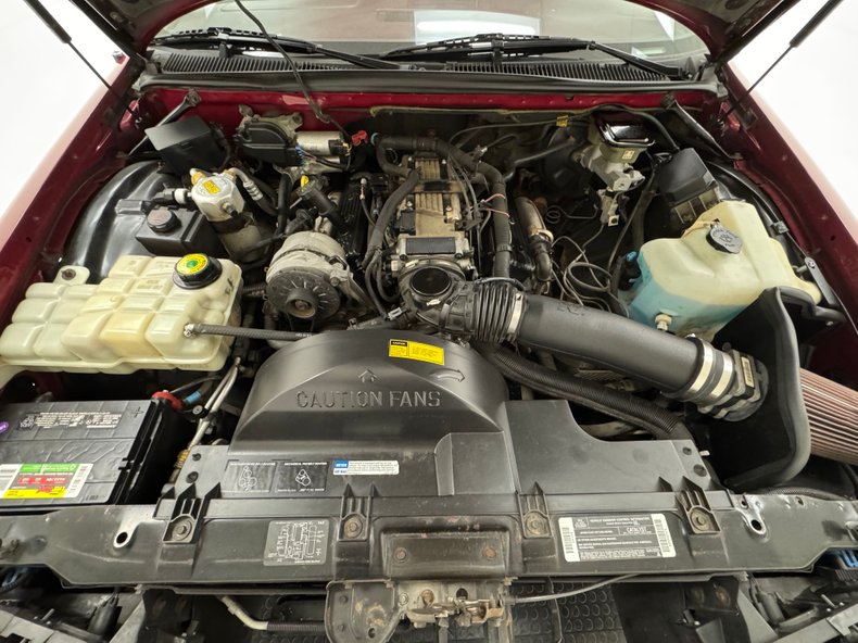 Chevrolet-Caprice-1995-Medium-Garnet-Red-Dark-Pewter-44