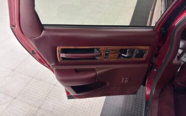 Chevrolet-Caprice-1995-Medium-Garnet-Red-Dark-Pewter-47