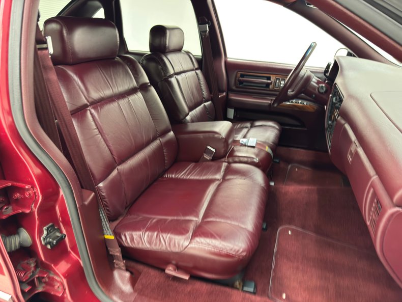 Chevrolet-Caprice-1995-Medium-Garnet-Red-Dark-Pewter-48