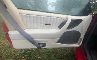 Chevrolet-Cavalier-1992-Convertible-15