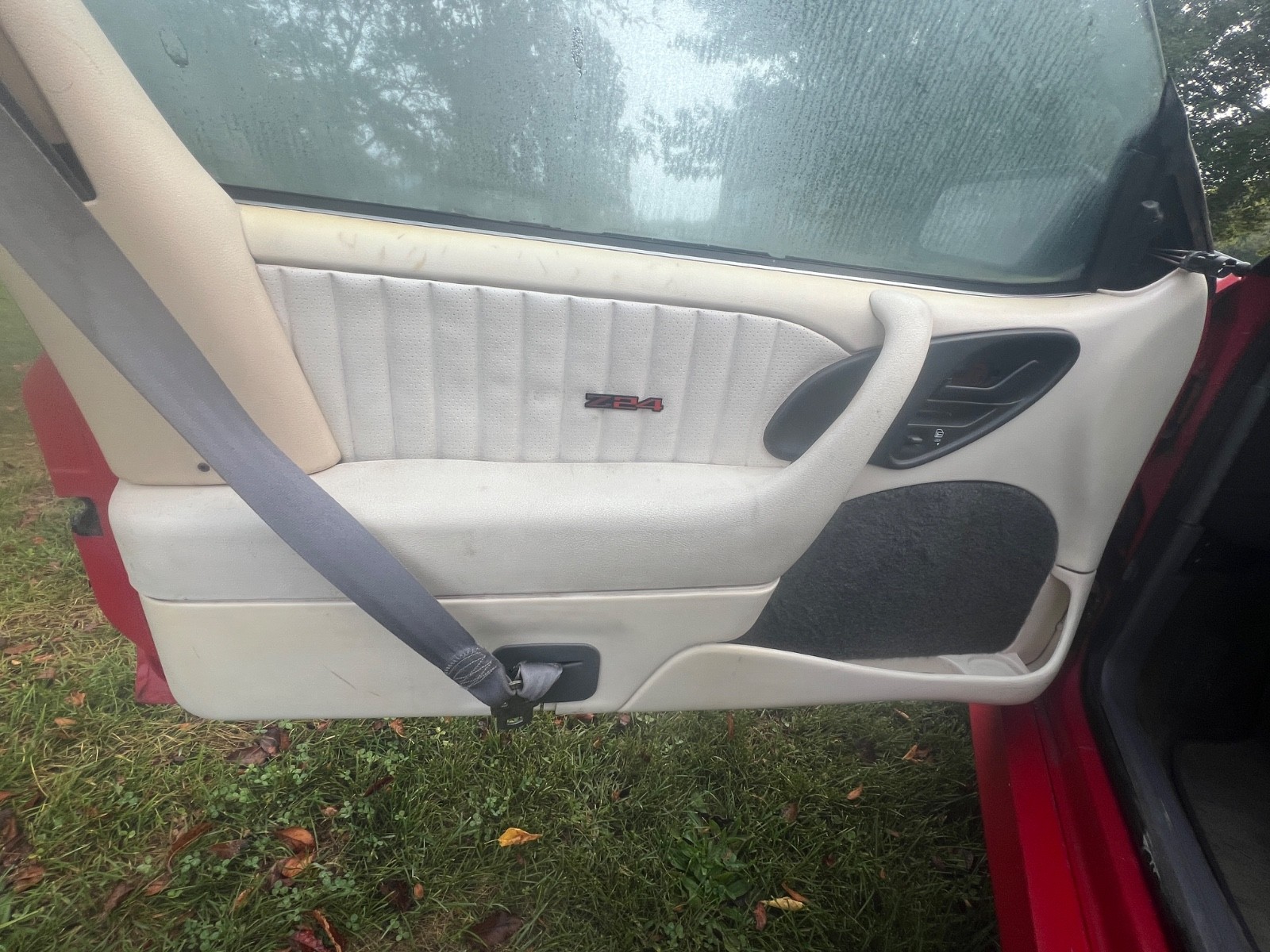 Chevrolet-Cavalier-1992-Convertible-15