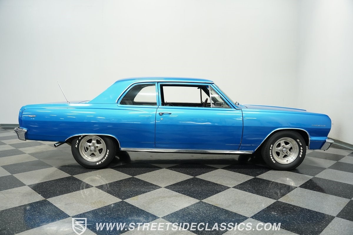 Chevrolet-Chevelle-1964-Coupe-14